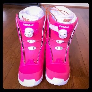 Pink + white thirty two snowboard boots size 7.5